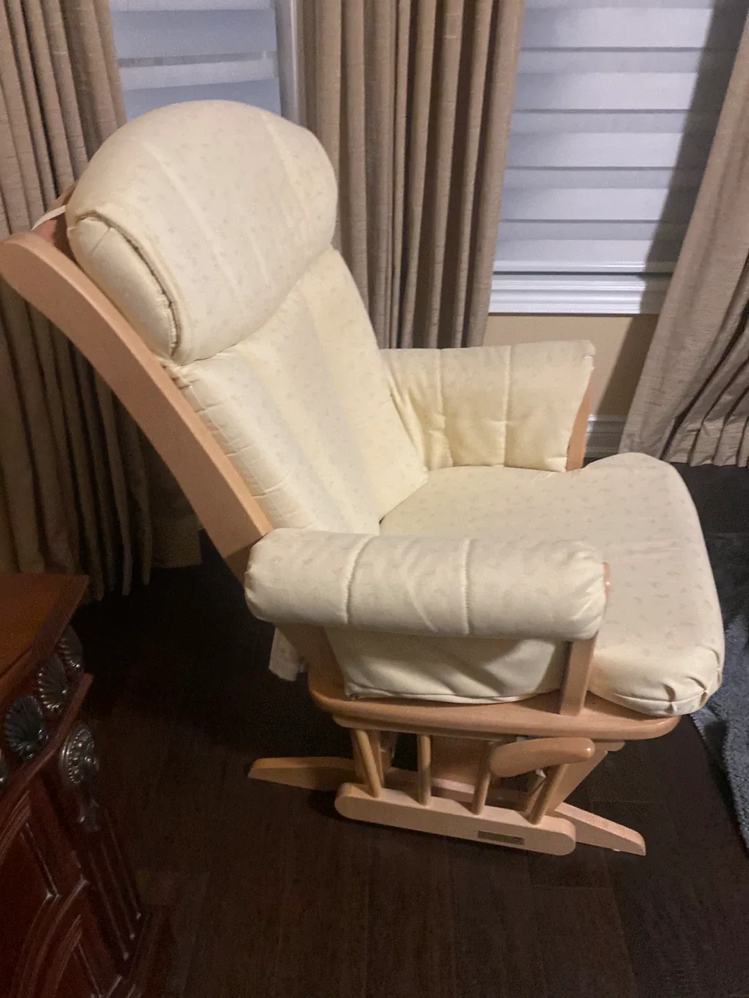 Cream Glider Rocking Chair image indicator(2)