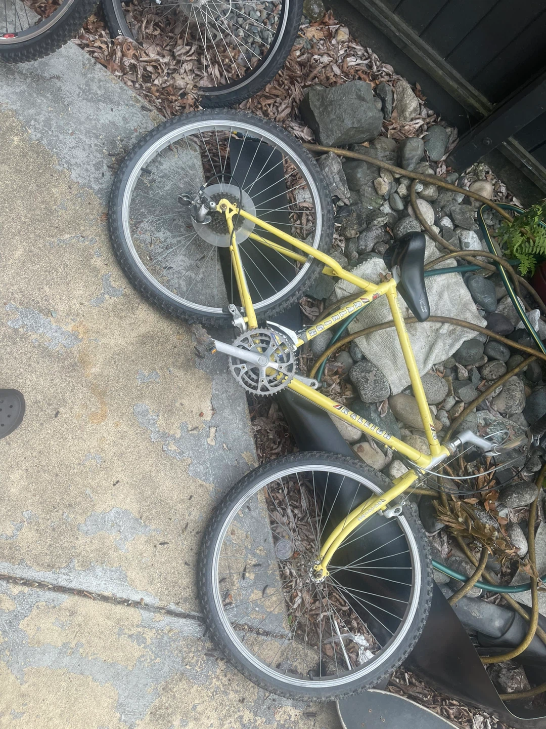 Mountain Bike - Yellow - photo 2