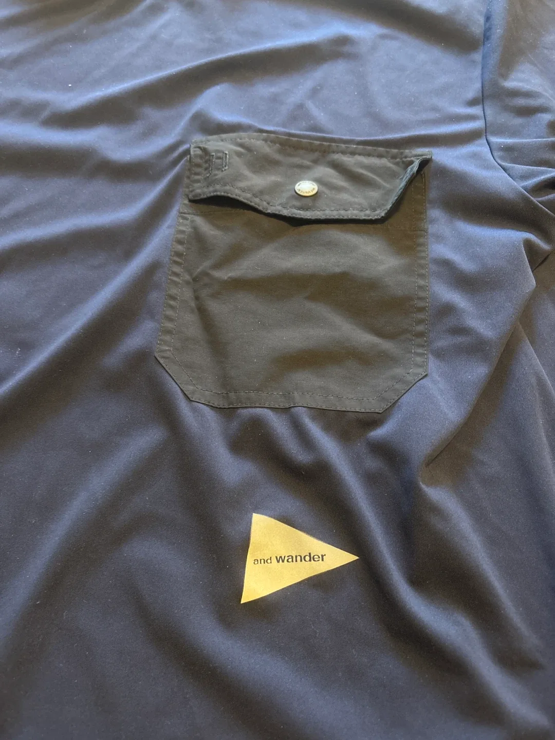 and Wander T-shirt - Size 2 image indicator(2)