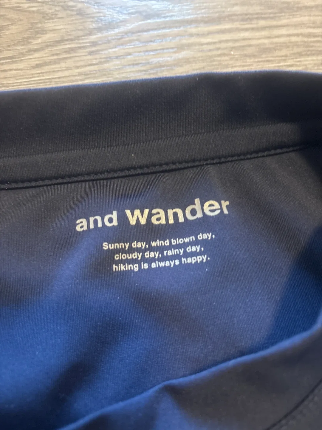 and Wander T-shirt - Size 2 image indicator(3)