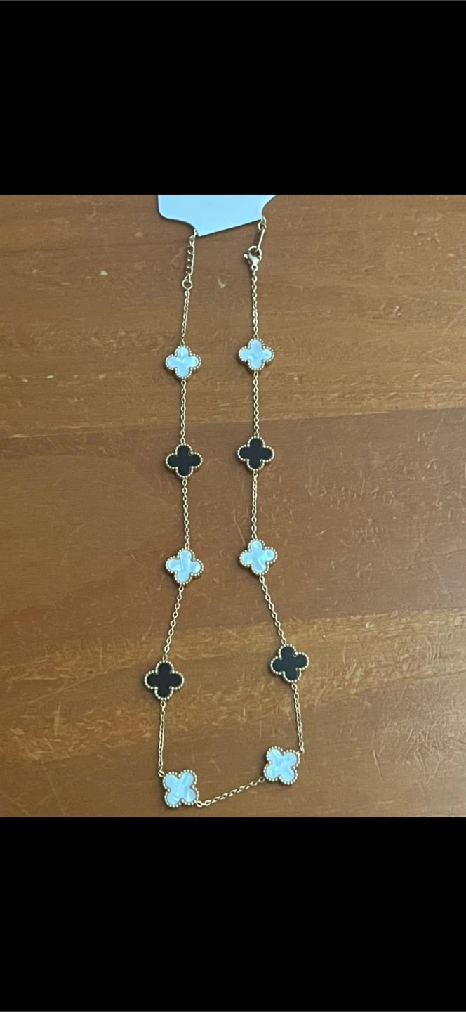 Clover Necklace