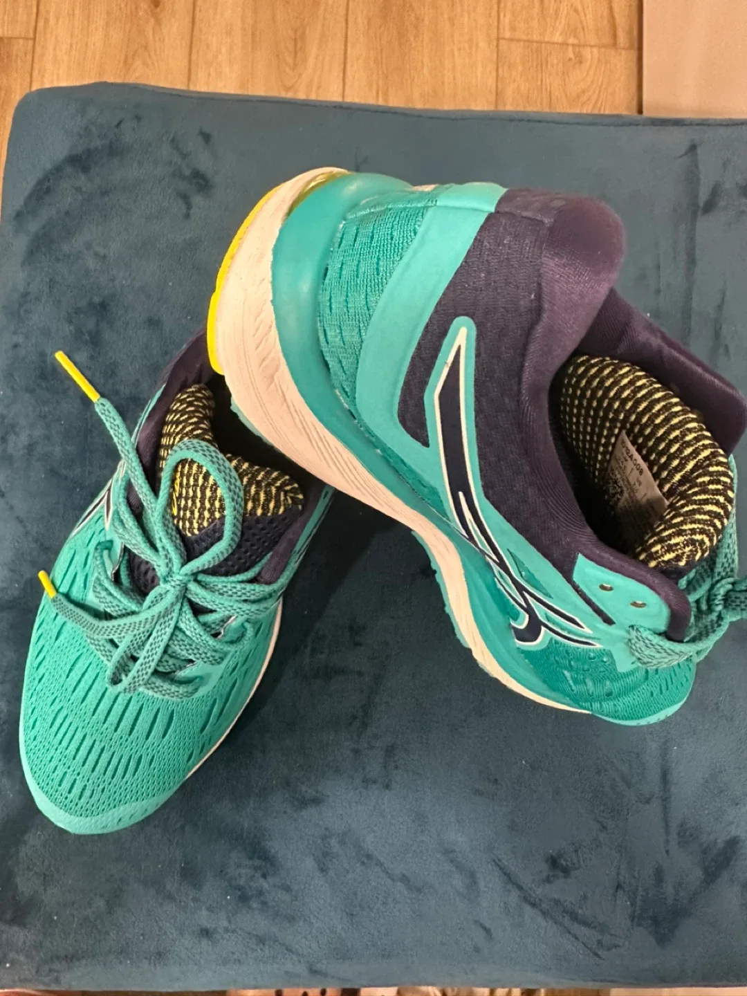 Asics Gel-Cumulus 26 Running Shoes image indicator(7)