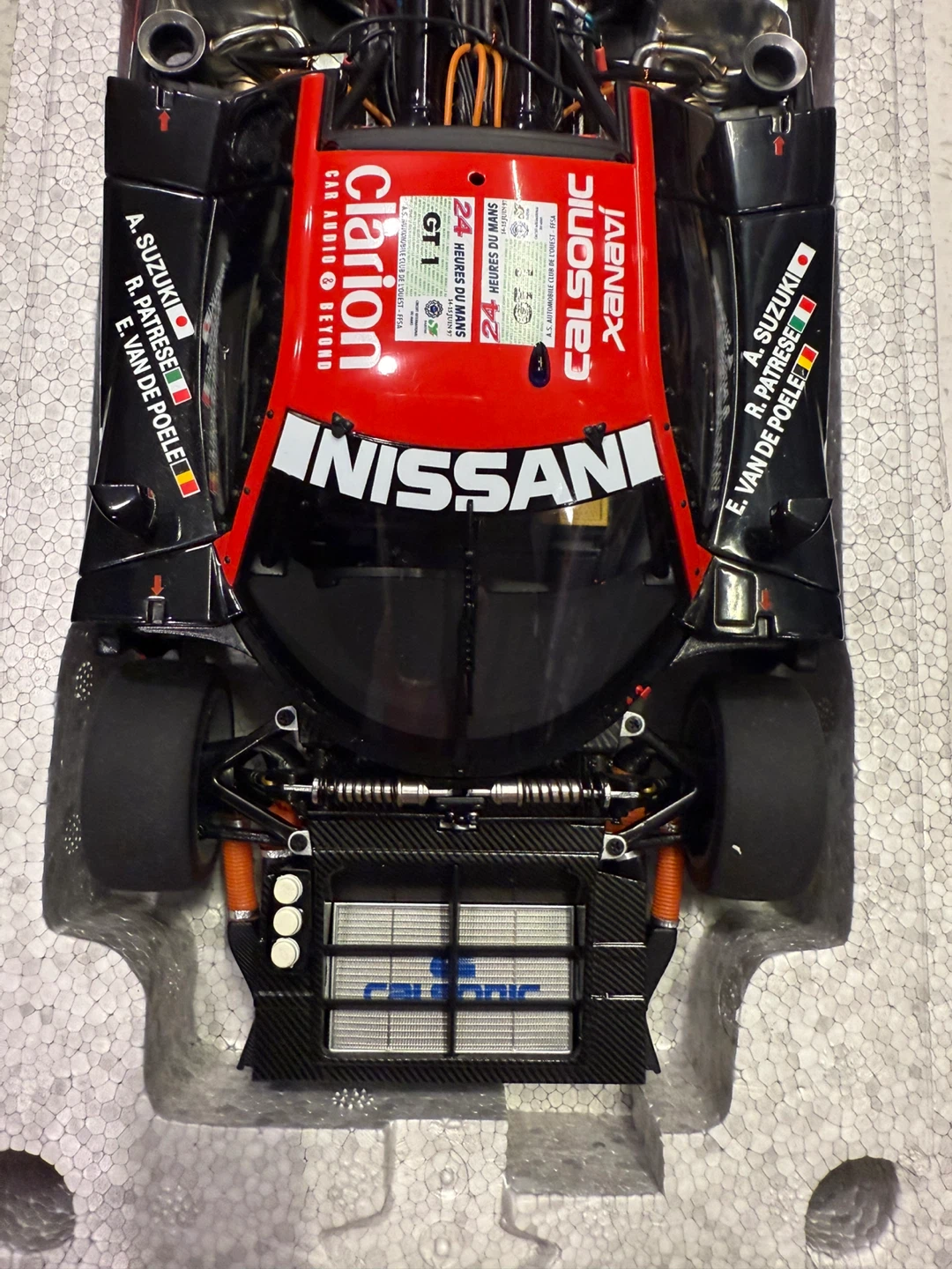 AUTOart 1997 #22 Nissan R390 GT1 Le Mans 24 Hours Racecar - photo 5