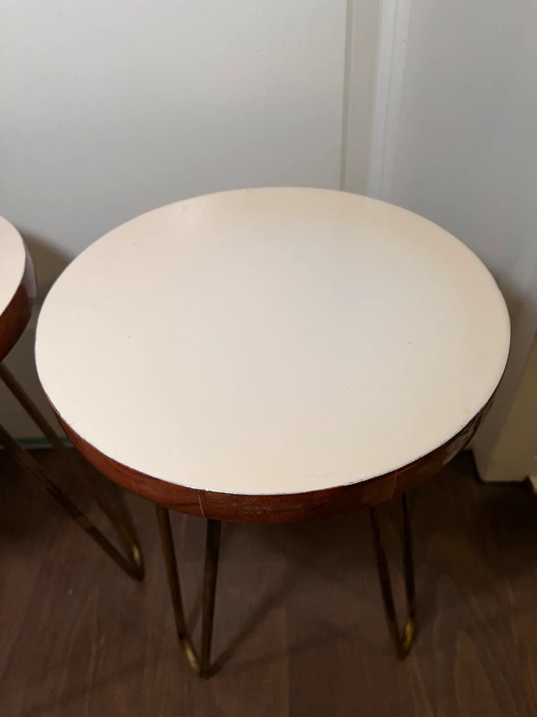 Plant Stands/Accent Tables/Stools x2 image indicator(2)