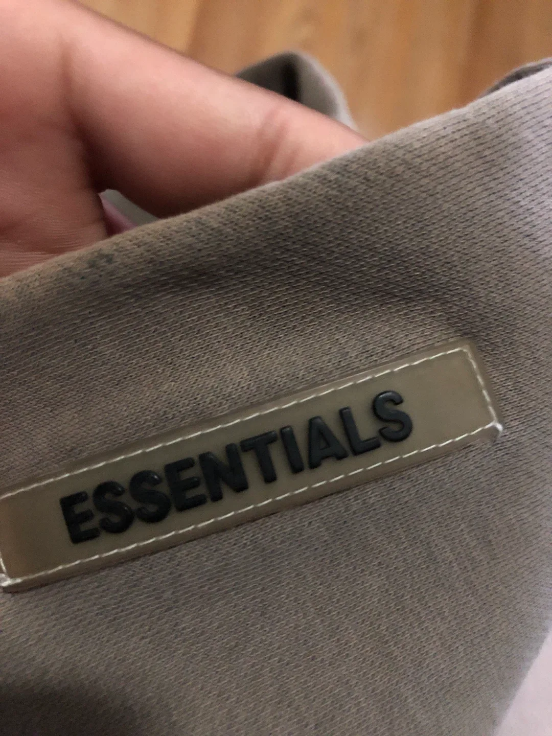 Essentials Fear of God Hoodie WITH STAINS Size M image indicator(3)