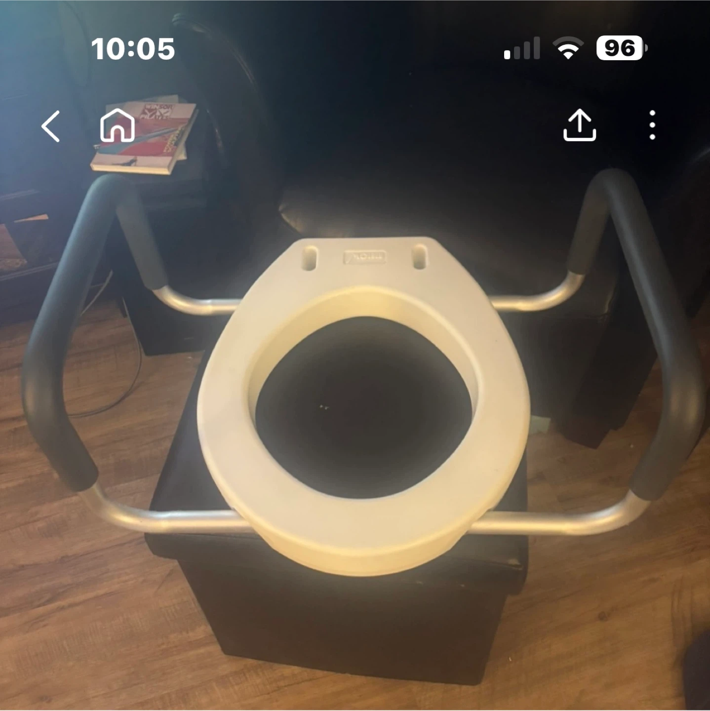 Raised Toilet Seat with Handles 2 “ rise