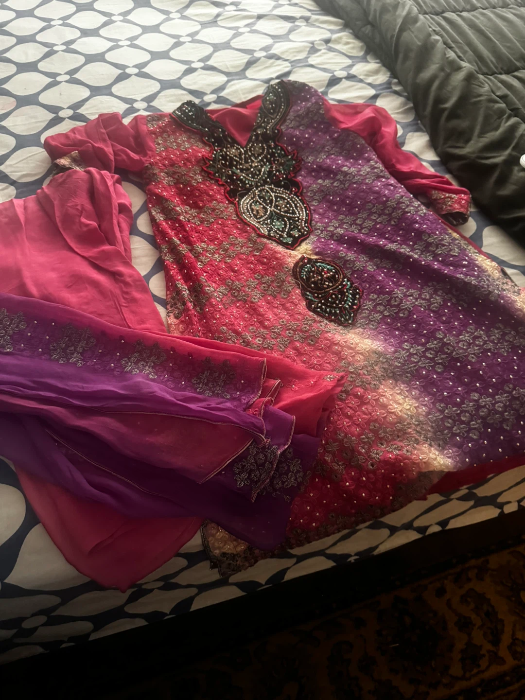 Women's Salwar Kameez Suits - photo 2