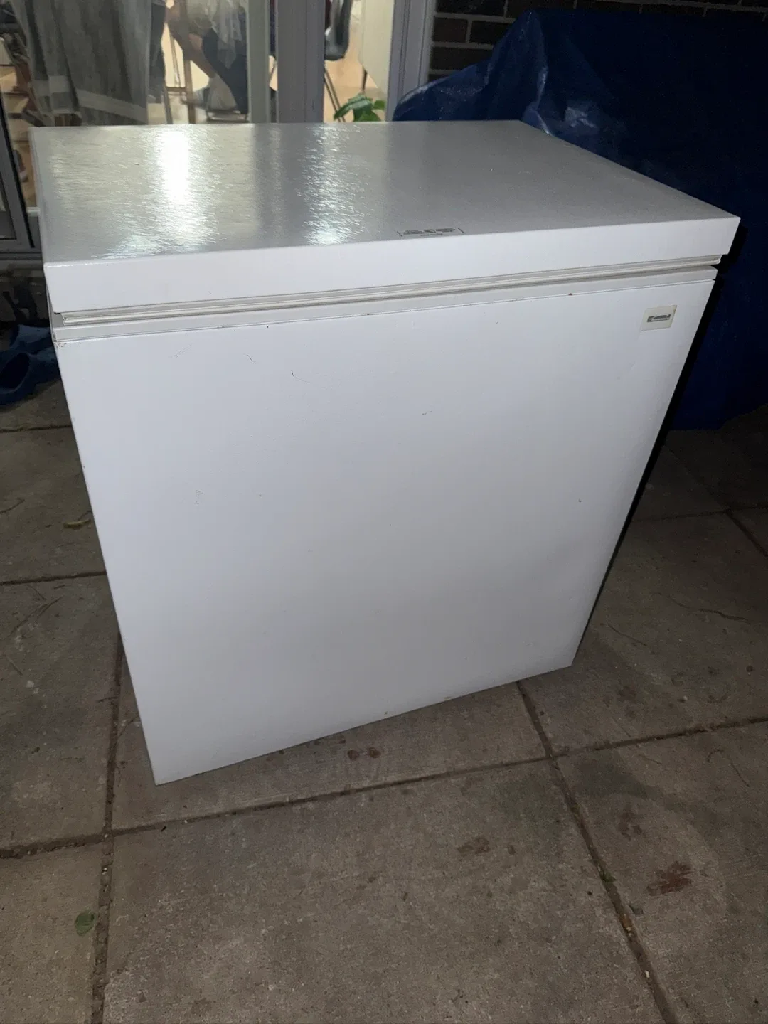 White Compact Chest Freezer