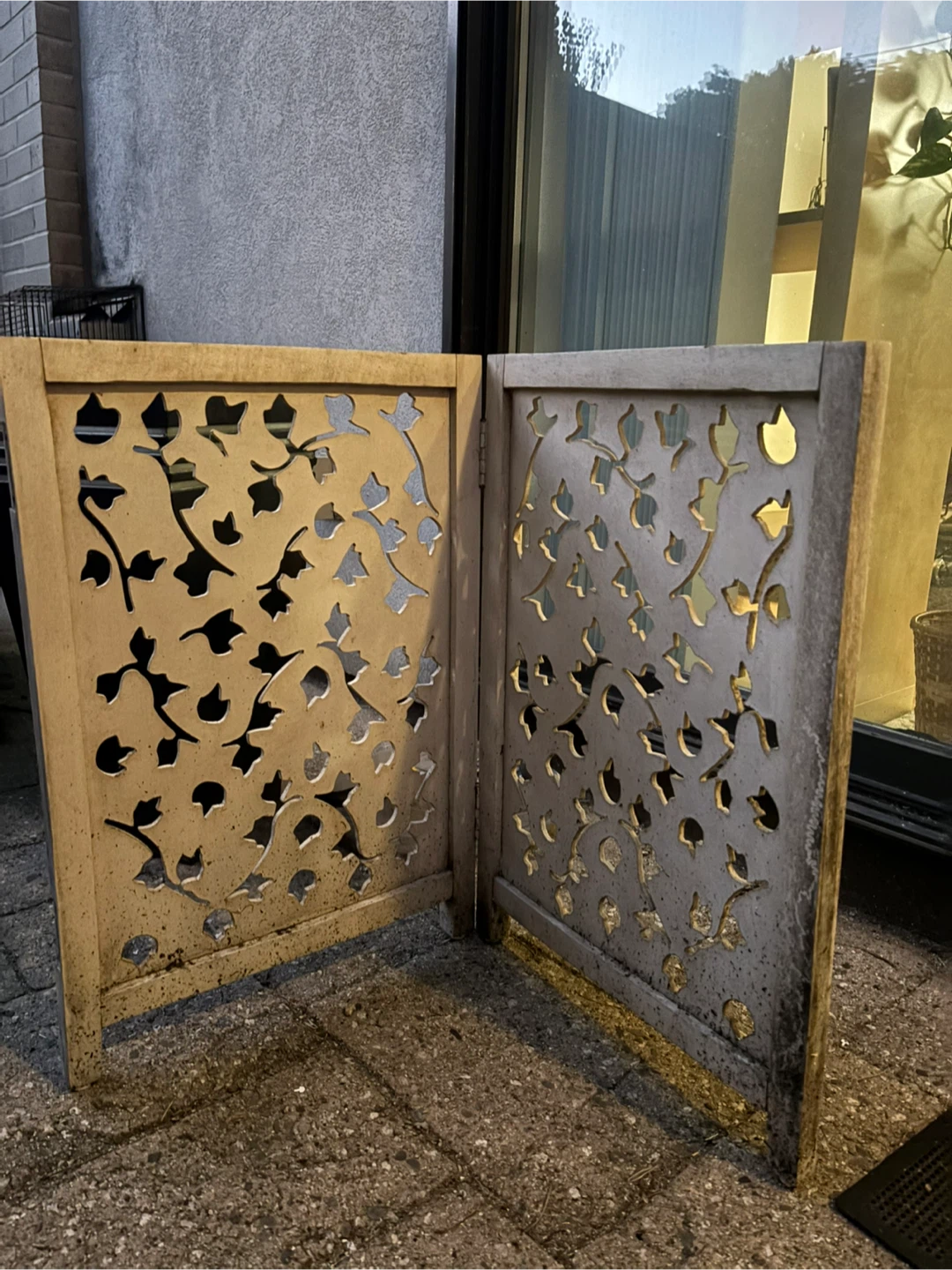 Decorative Folding Gate or screen