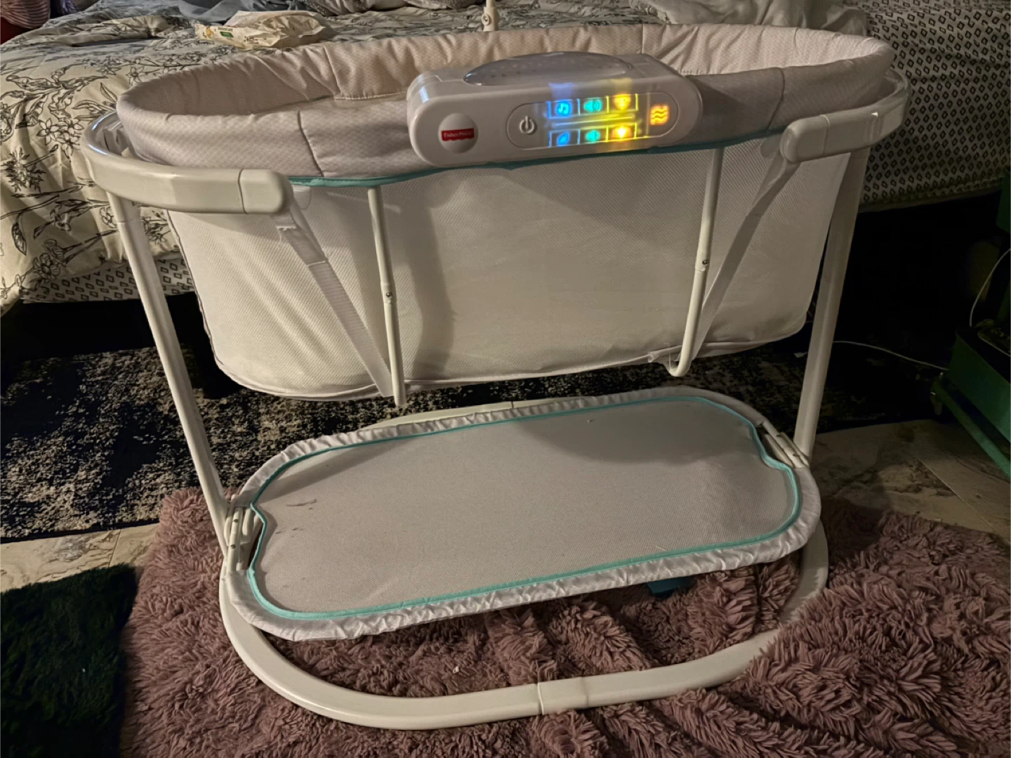 Fisher-Price Soothing Motions Bassinet - Windmill Style - photo 4