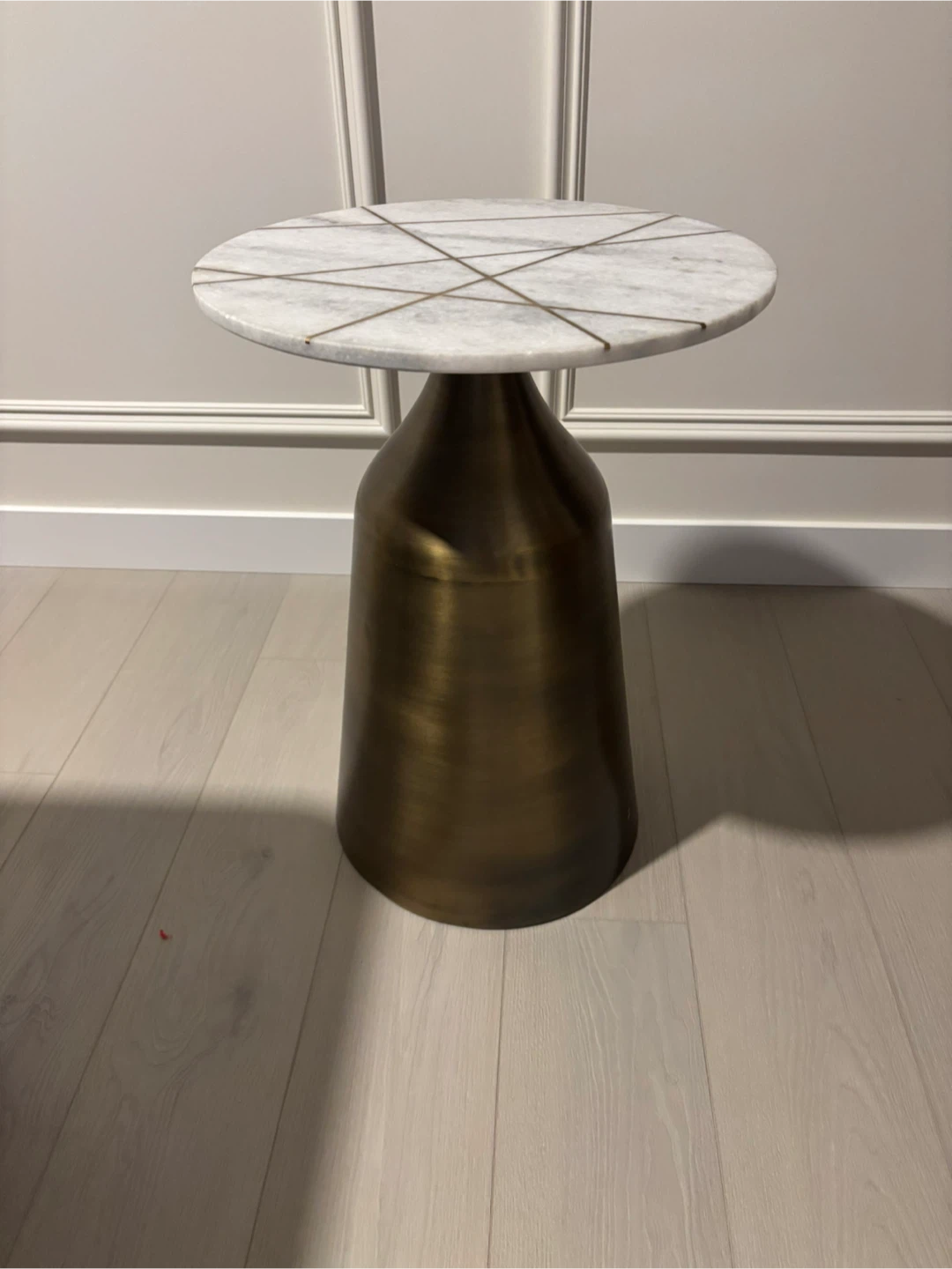 Round Marble Top Side Table - photo 4