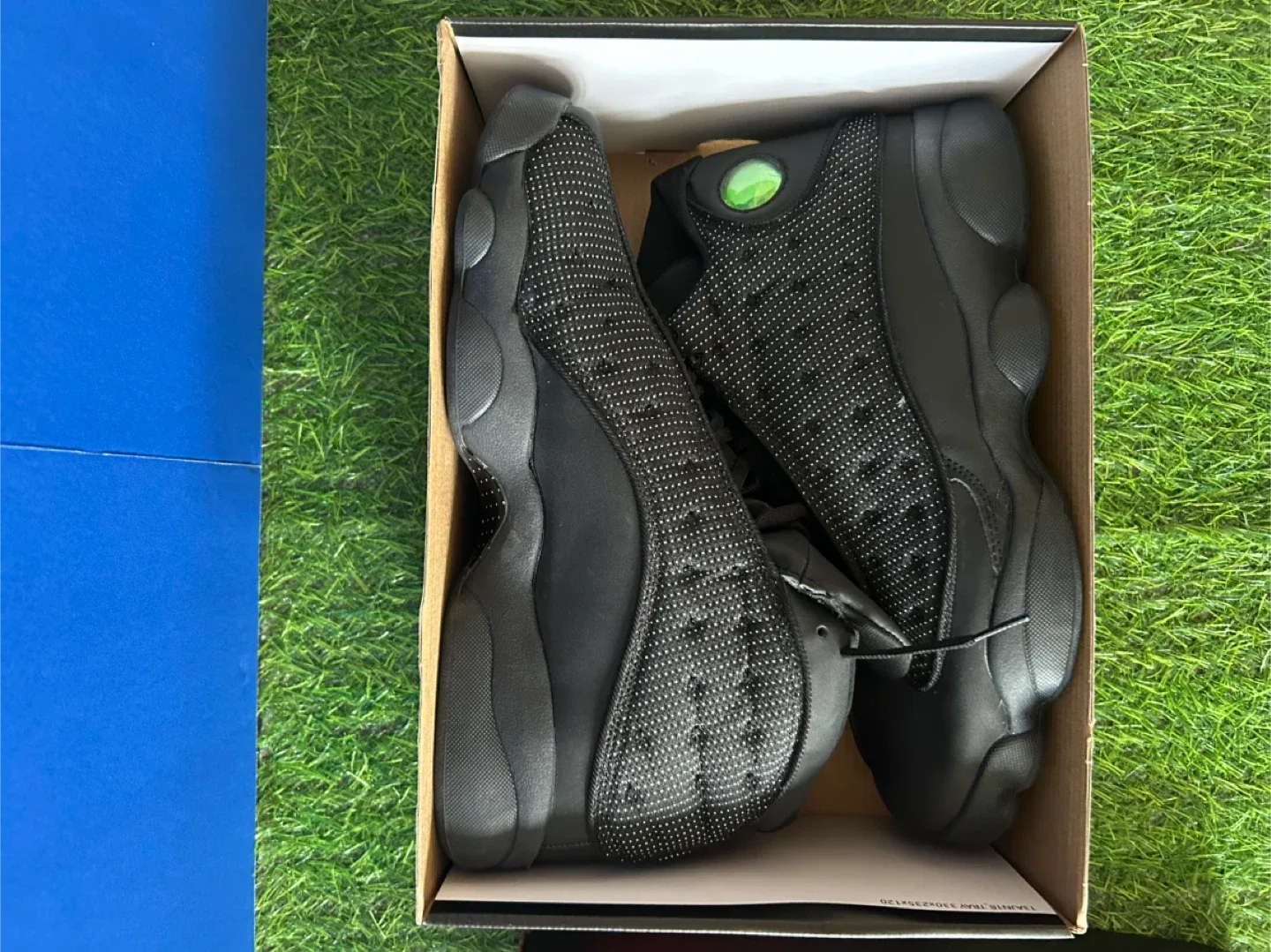 Jordan 13 Black cats - Size 11 image indicator(4)