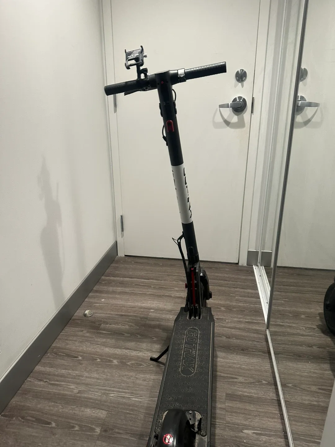 Gotrax Electric Scooter image indicator(2)