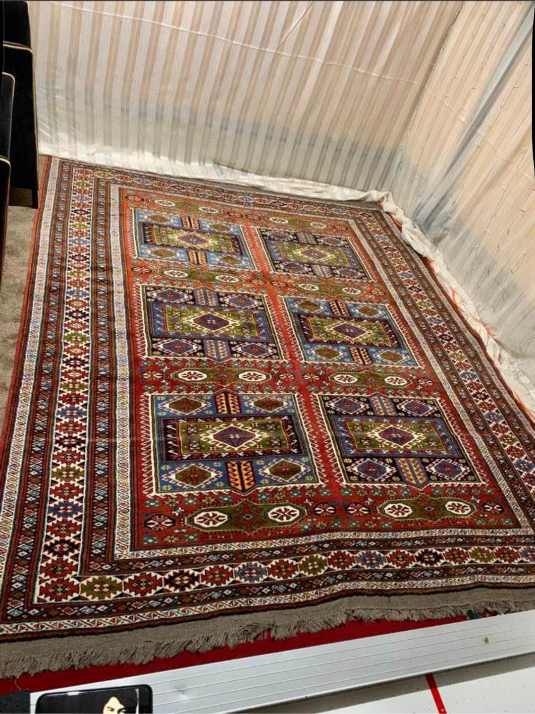Vintage Patterned Area Rug - photo 3