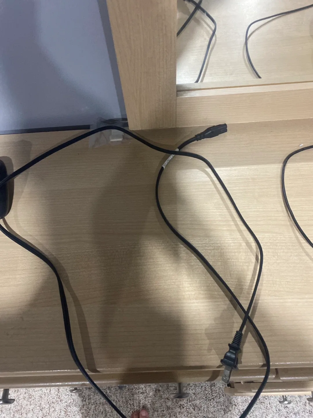 PlayStation 4 Slim Console with Controller and cables image indicator(3)