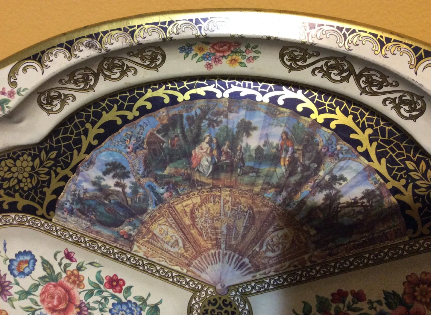 Vintage 1971 Daher Decorated Ware Tin Tray image indicator(5)