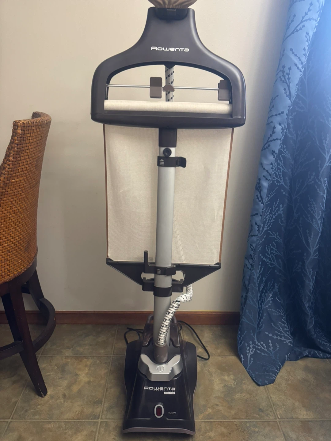 Rowenta Master Valet Quick Press Garment Steamer