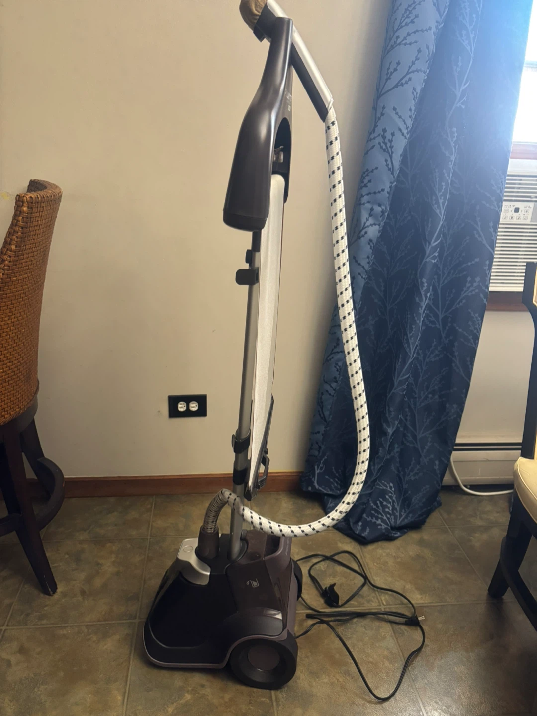Rowenta Master Valet Quick Press Garment Steamer - photo 4