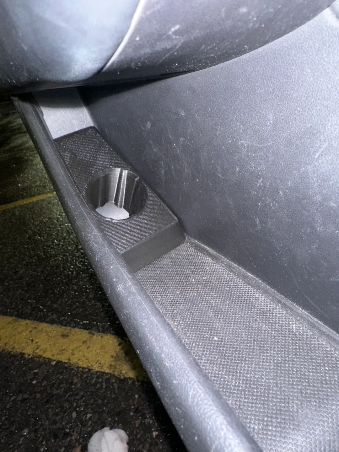 Tesla model 3  adapter j1772 holder - 3D printed image indicator(3)