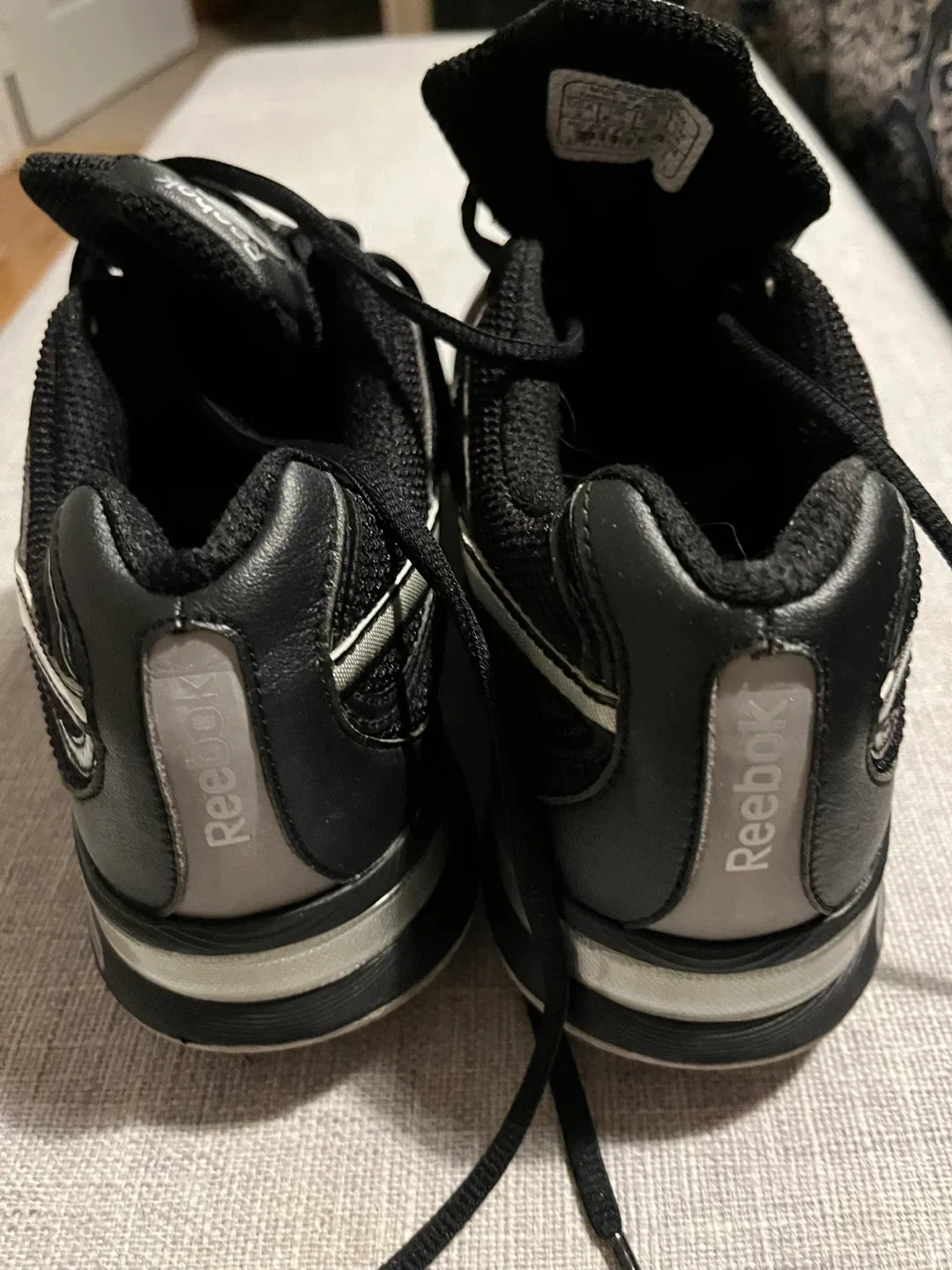 Women’s Reebok EasyTone Shoes - Size 9 image indicator(3)