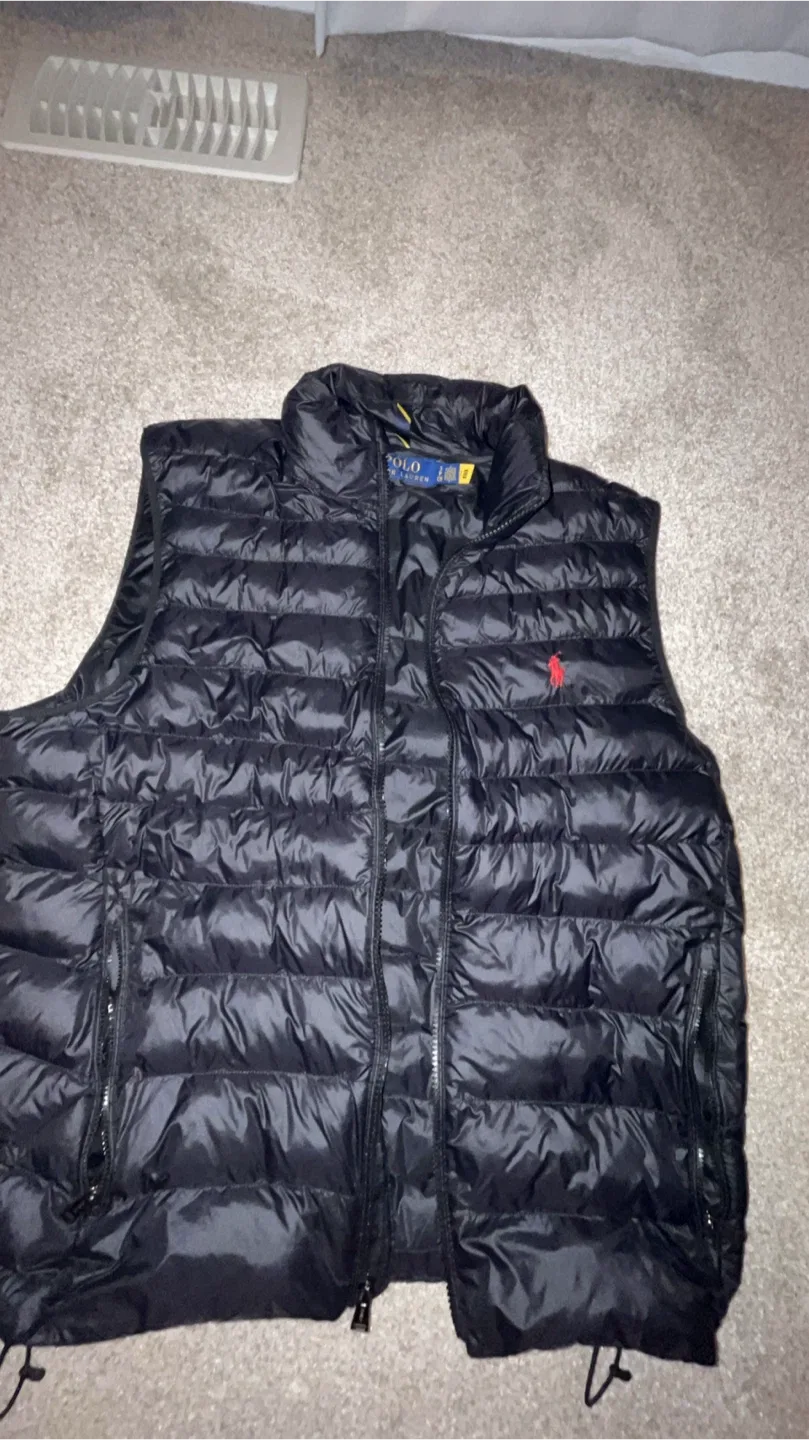 Polo Ralph Lauren Black Puffer Vest Size S image indicator(2)