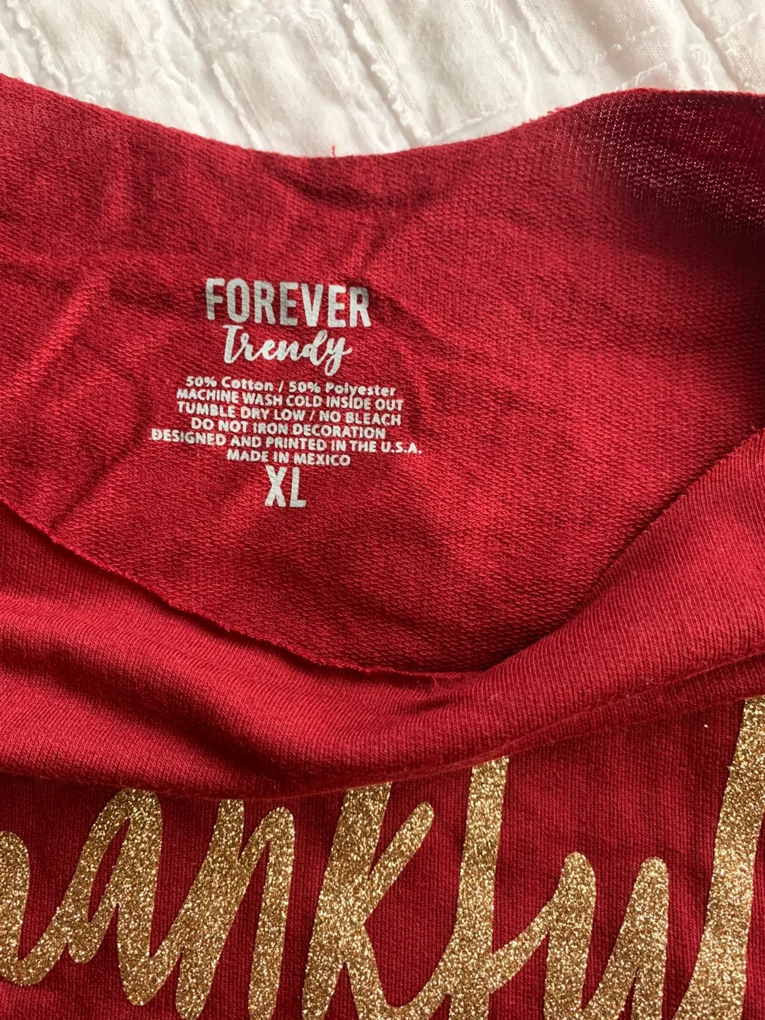 Forever Trendy Thankful Red Sweatshirt - XL image indicator(3)