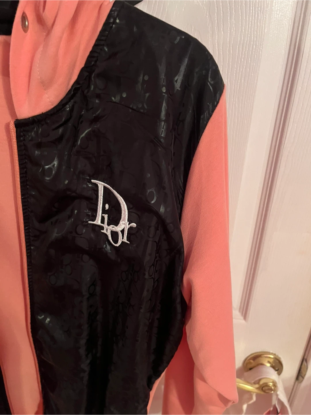 Women’s fashion D Top with Hoodie!!!! - photo 3