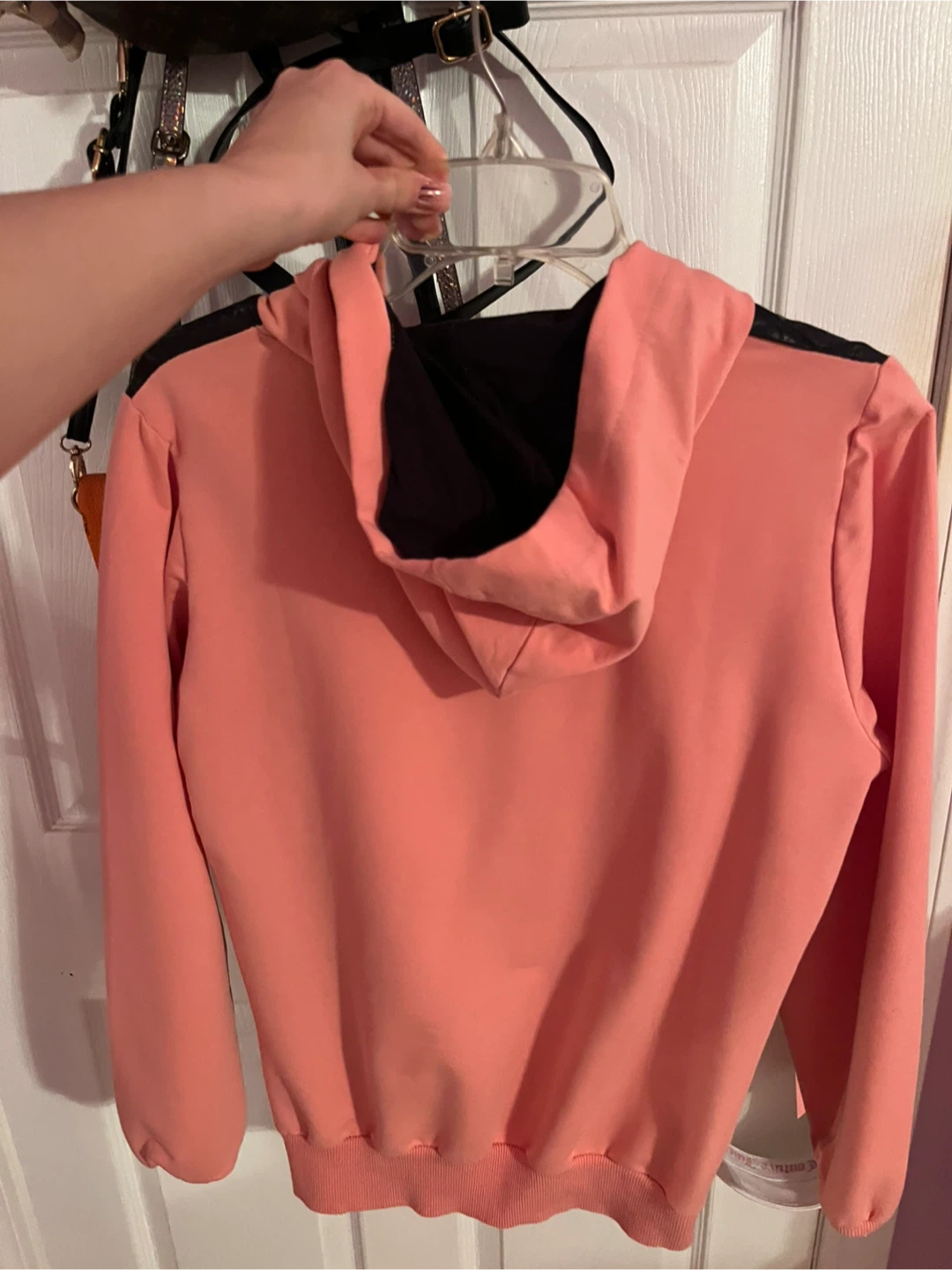 Women’s fashion D Top with Hoodie!!!! - photo 4