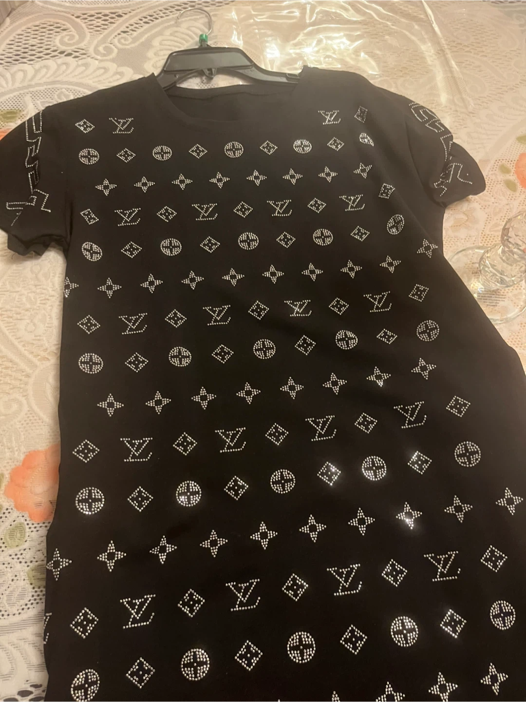 Women’s Crystal lv fashion Dress !!!! - photo 4
