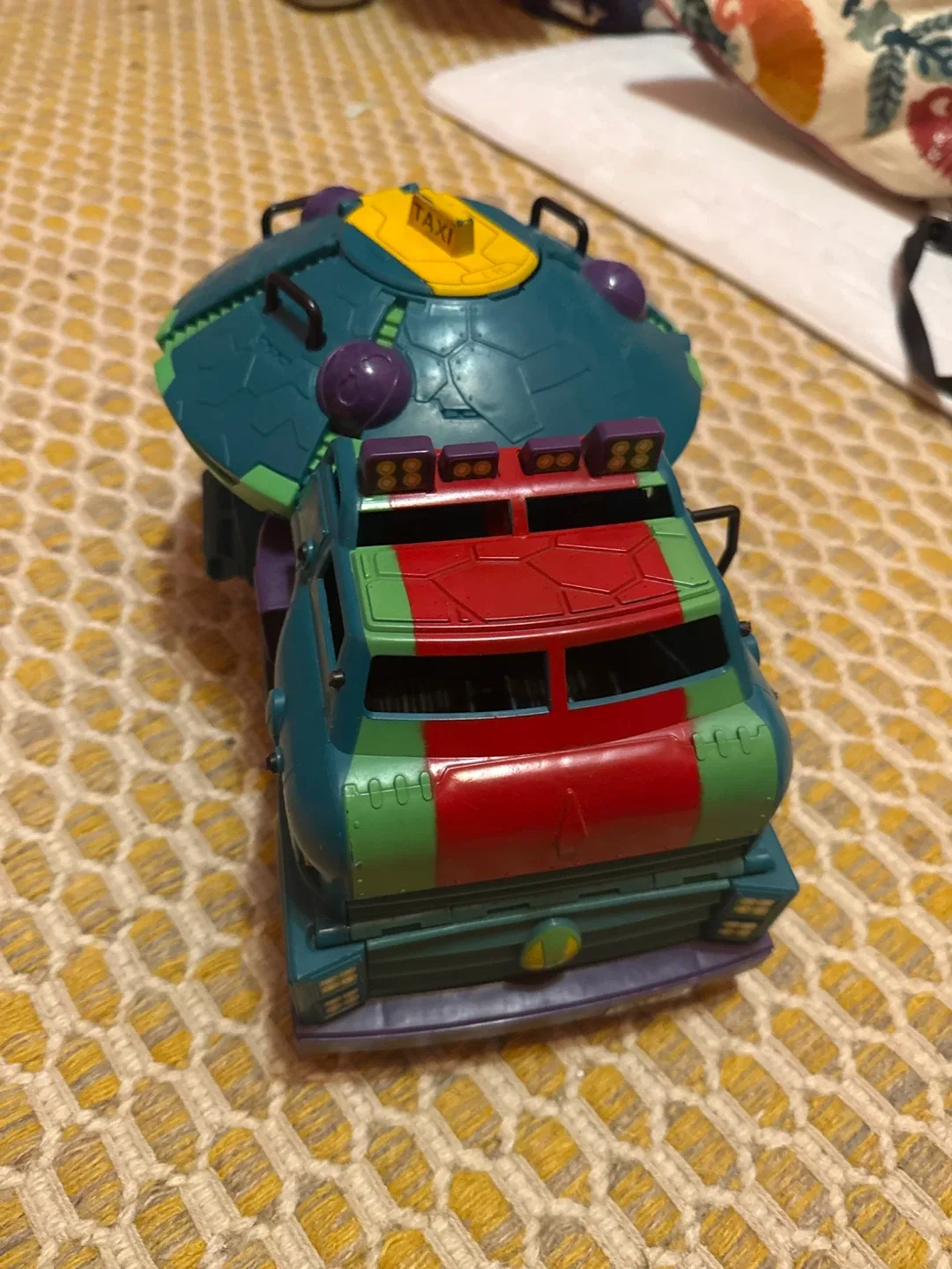 Teenage Mutant Ninja Turtles Party Wagon Toy image indicator(5)