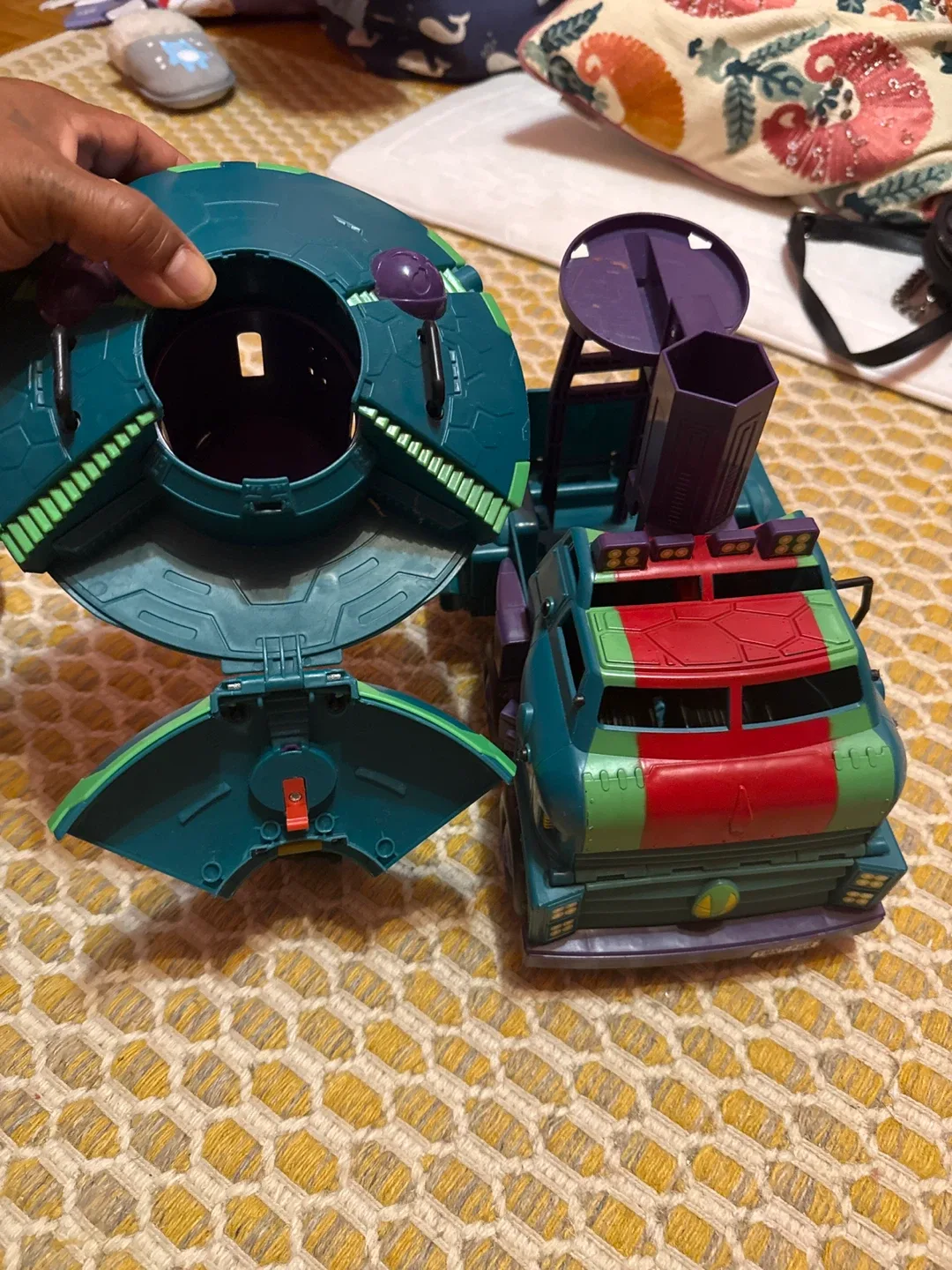 Teenage Mutant Ninja Turtles Party Wagon Toy image indicator(2)