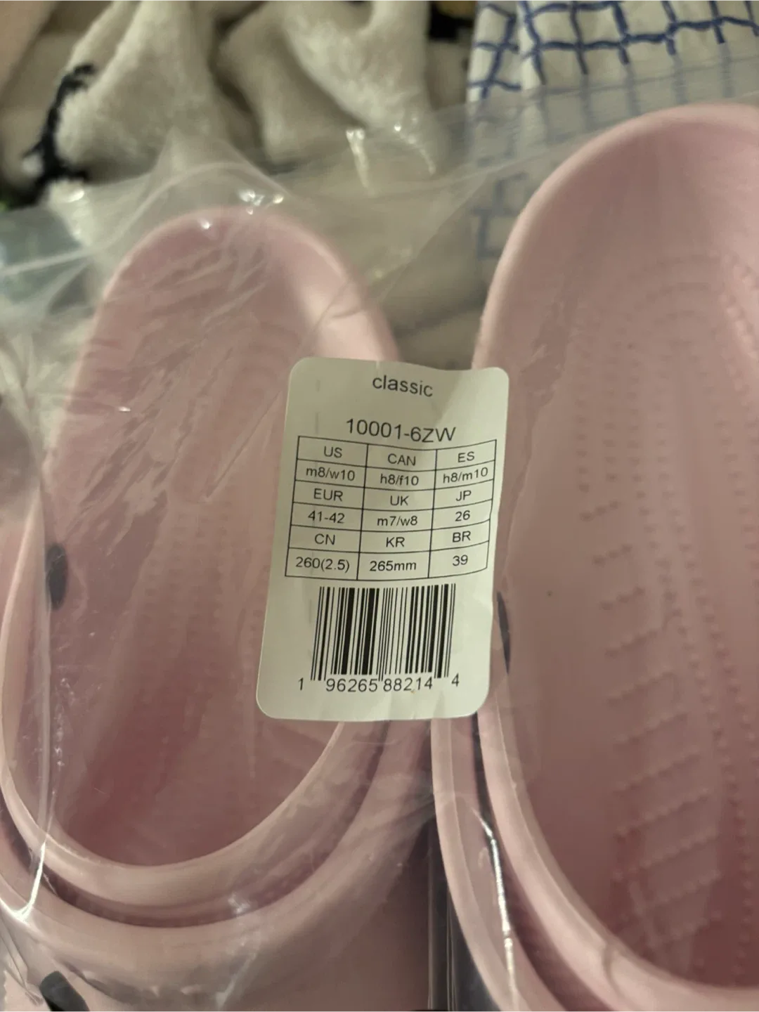 New Crocs Classic Clogs Pink Women's Size 10 image indicator(3)