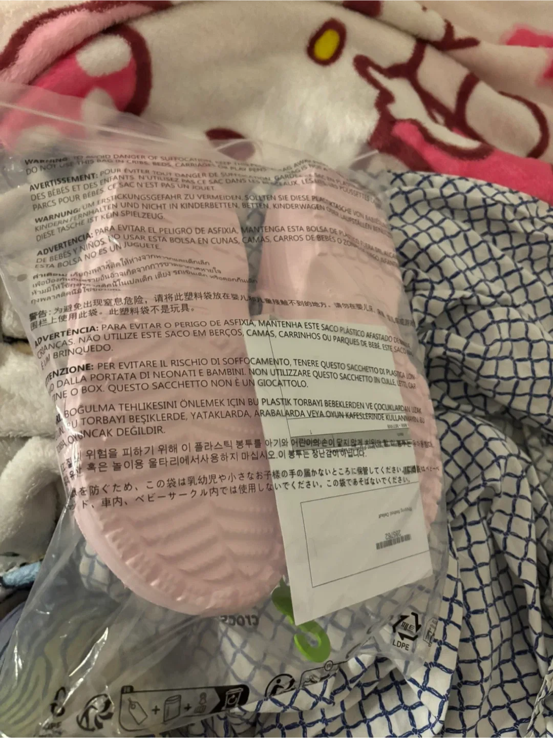 New Crocs Classic Clogs Pink Women's Size 10 image indicator(2)