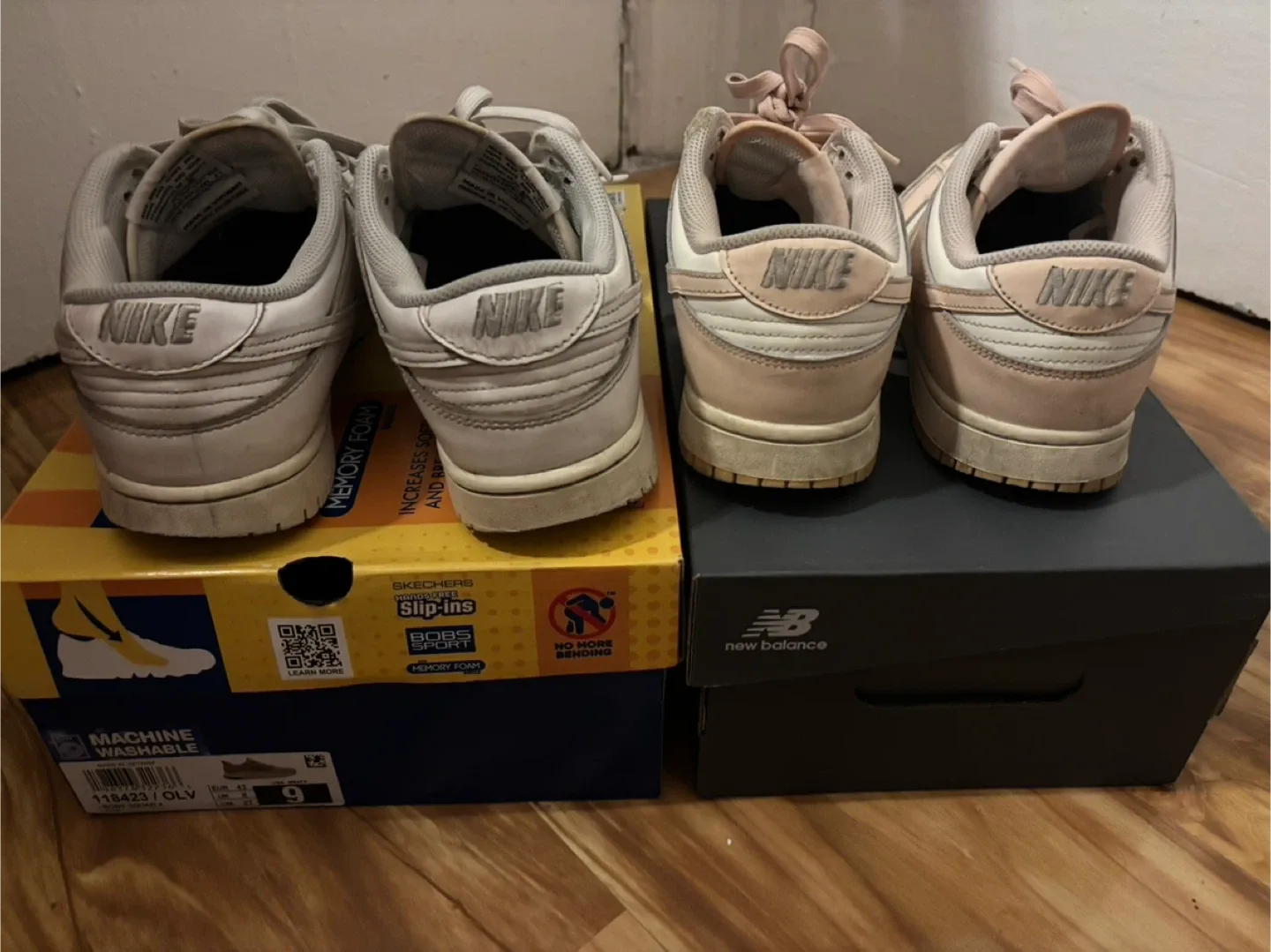 Nike Dunk Low Shoes - Bundle image indicator(2)