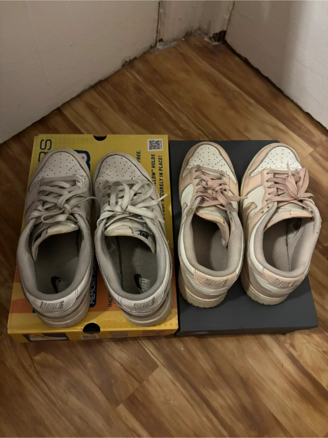 Nike Dunk Low Shoes - Bundle image indicator(3)