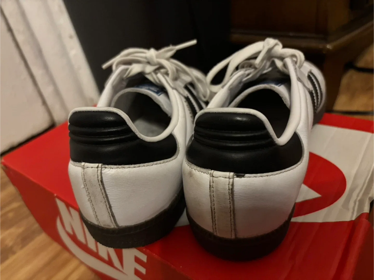 Adidas Samba Classic White/Black Sneakers image indicator(4)