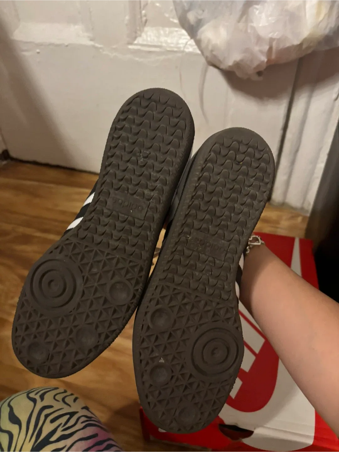 Adidas Samba Classic White/Black Sneakers image indicator(5)