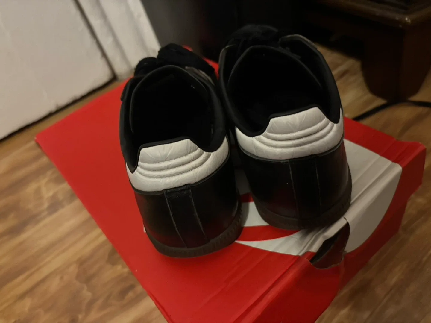 Adidas Samba Black Sneakers image indicator(3)