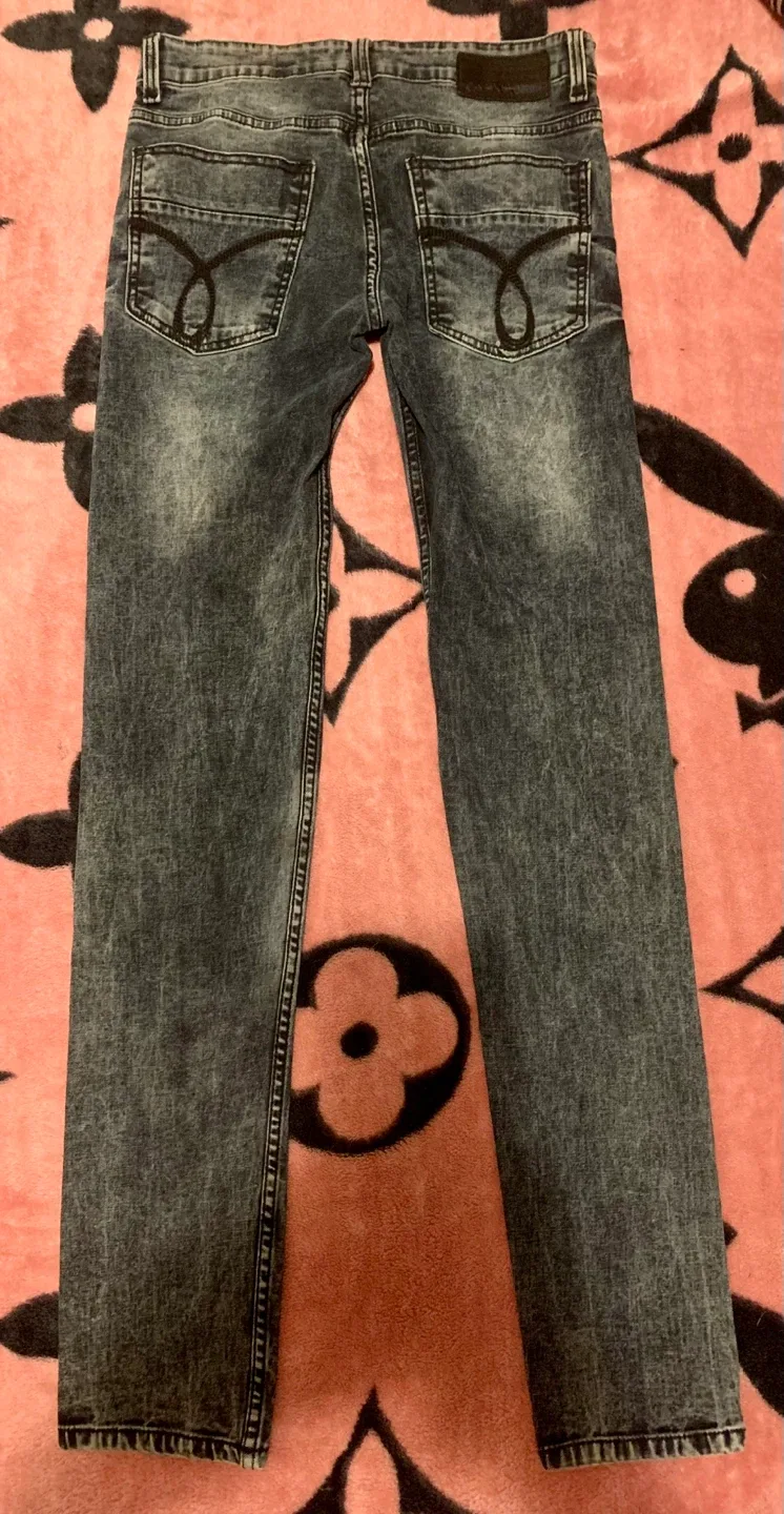 Calvin Klein Jeans image indicator(2)