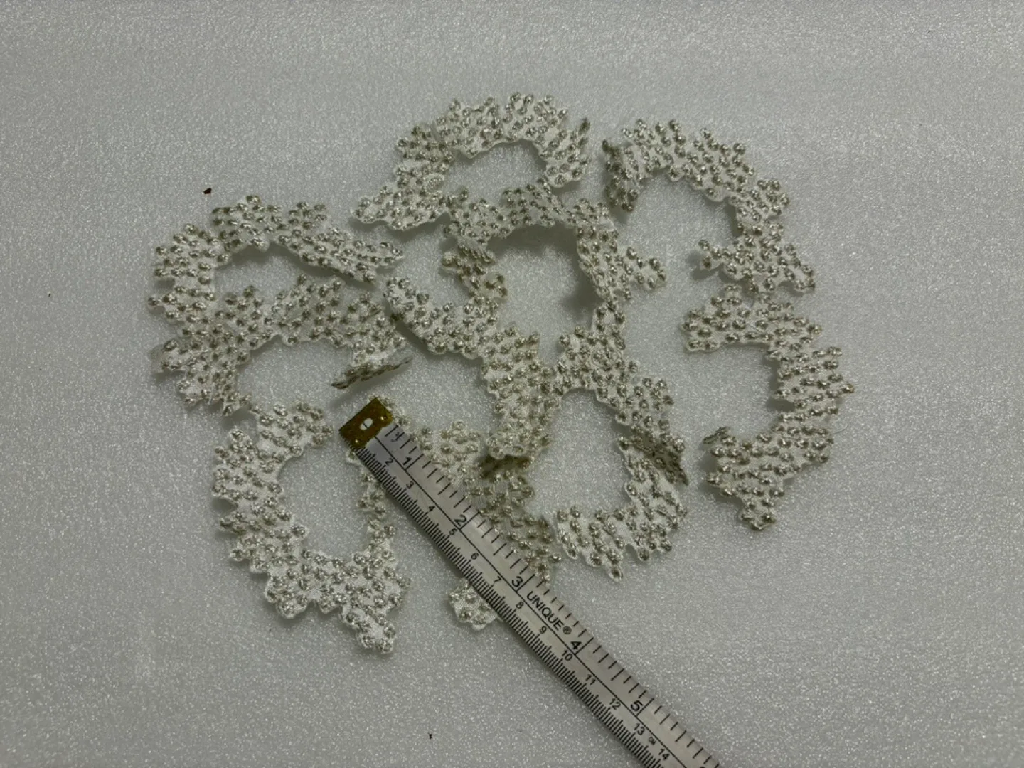 Assorted Floral Appliques - Craft Supplies image indicator(3)