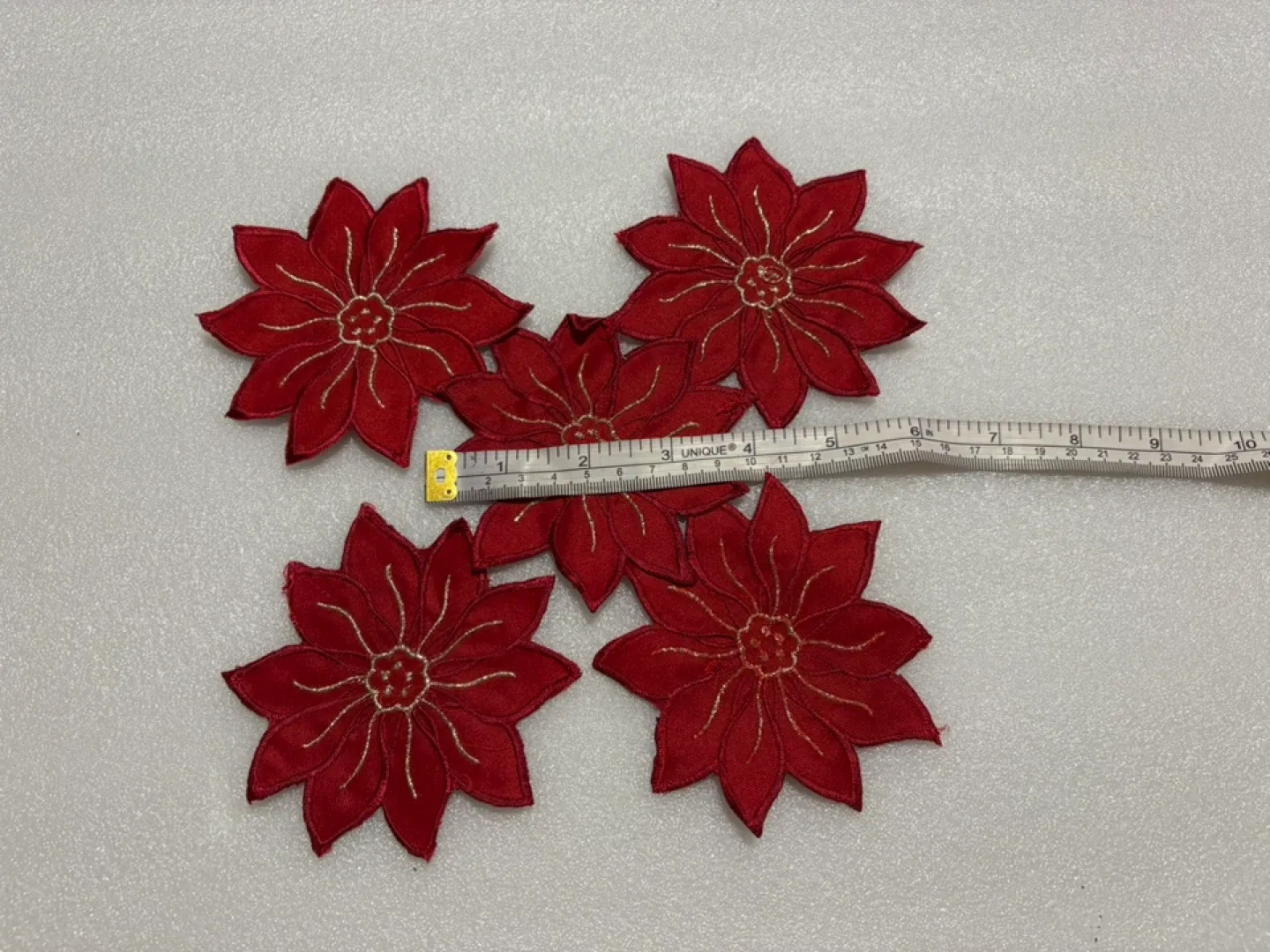 Assorted Floral Appliques - Craft Supplies image indicator(2)