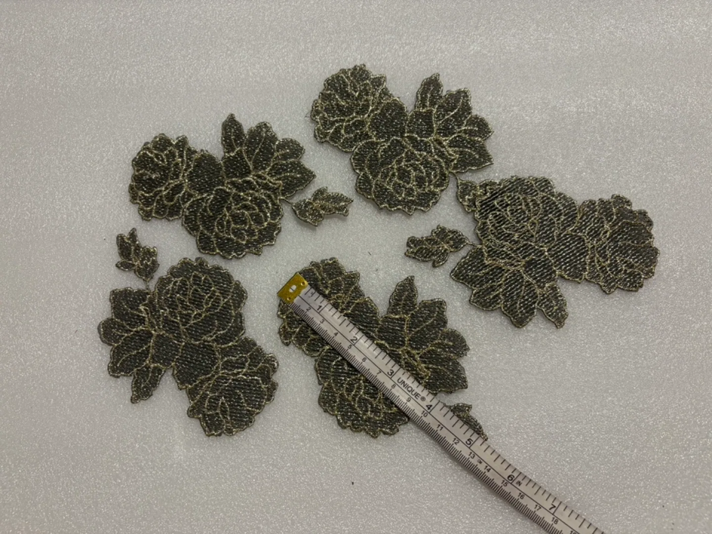 Assorted Floral Appliques - Craft Supplies image indicator(5)