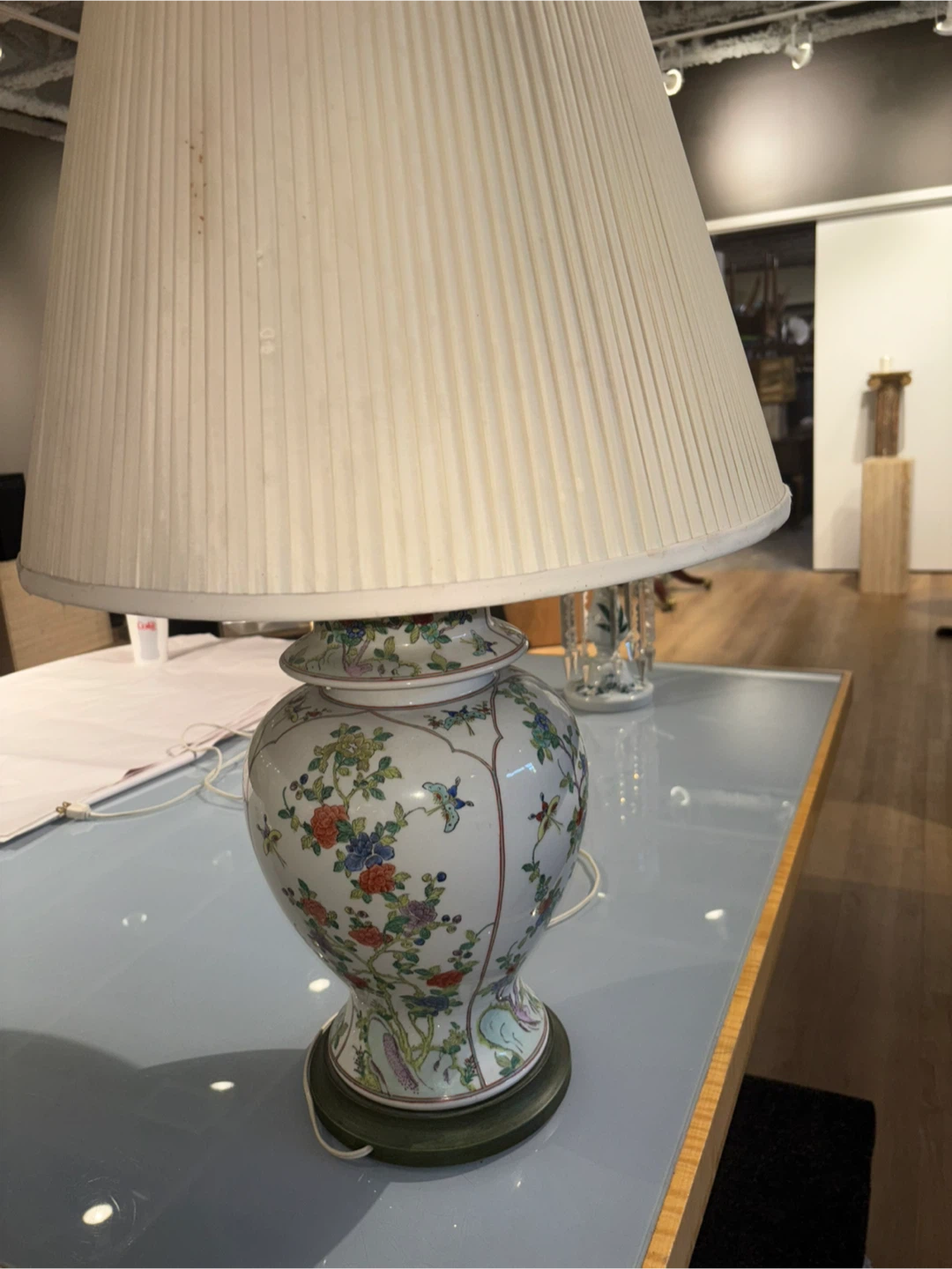Floral Patterned porcelain Table Lamp - photo 3