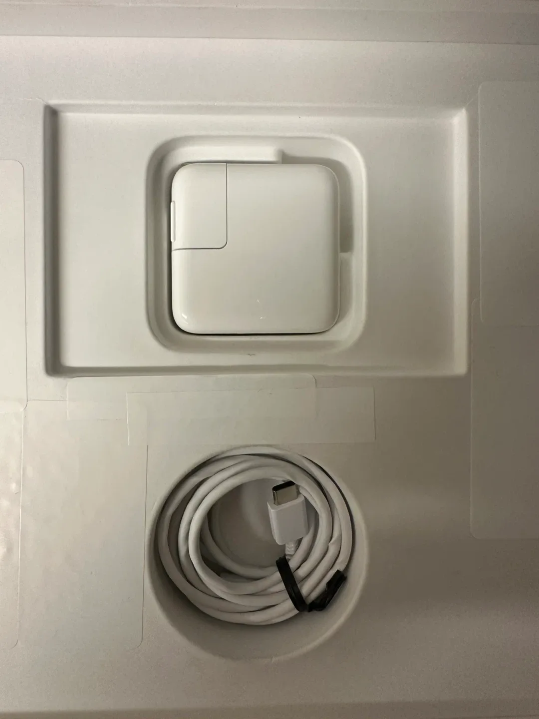 Apple MacBook Air 13-inch M1 Rose Gold image indicator(6)