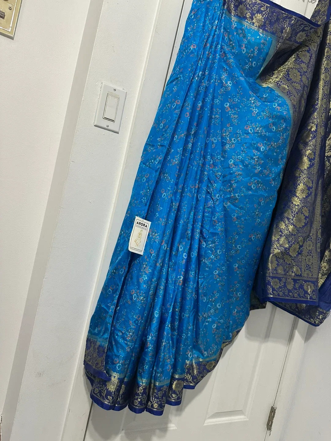 Arora Cloth House Saree - Blue & Navy image indicator(2)
