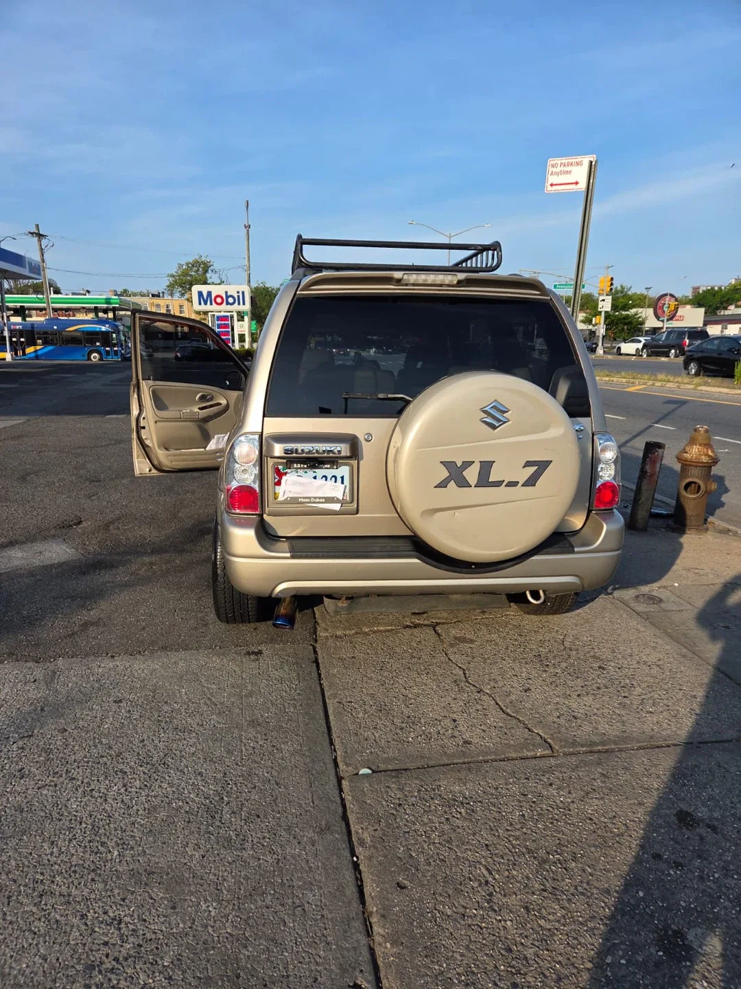 Suzuki XL-7 SUV image indicator(3)