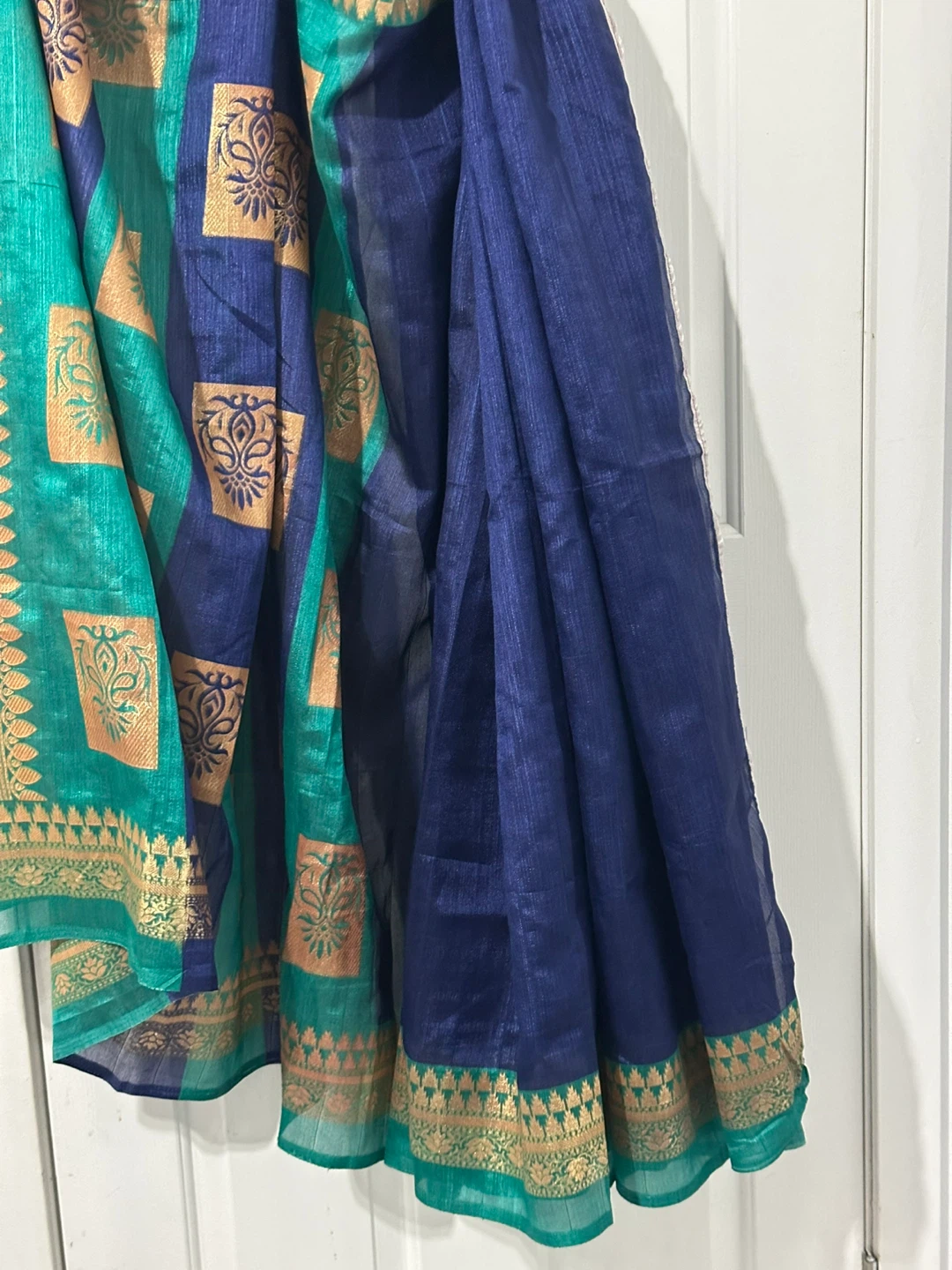 Blue & Green Saree with Gold Detail - photo 2