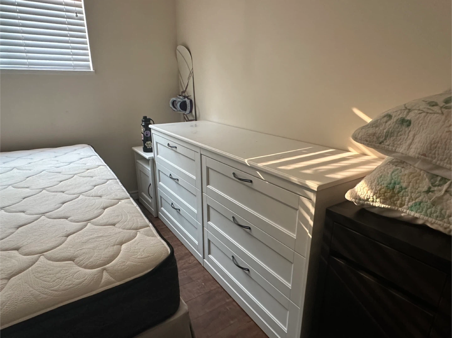 IKEA Hemnes White Dresser and Nightstand Set - photo 3