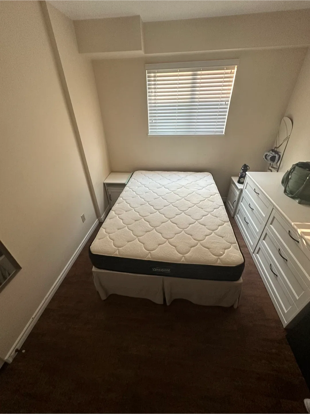 Beautyrest Mattress & base thumbnail