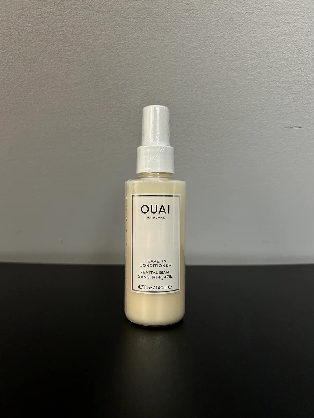 OUAI Detangling & Frizz Fighting Leave In Conditioner
